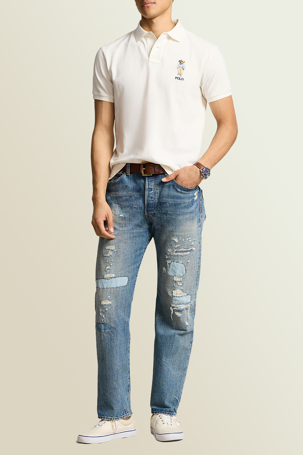 תמונת כל הלוק של חולצת פולו קצרה